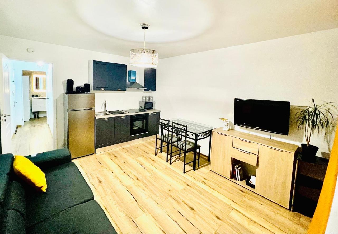 Appartement A 2 Minutes De Geneve - Annemasse Ambilly ภายนอก รูปภาพ